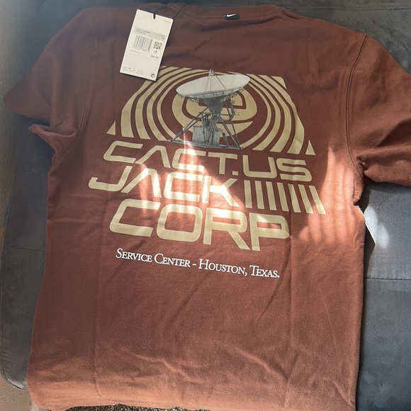 Travis Scott - Picture 1 of 1